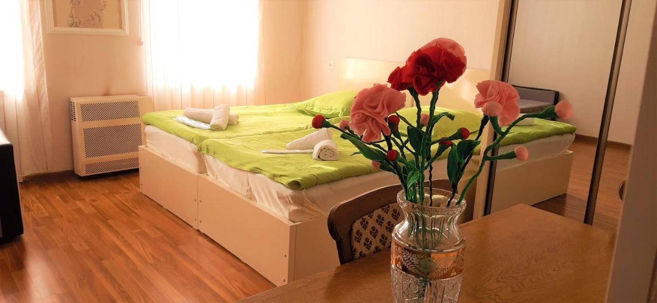 Tamara'S Apartament In Avlabari Тбилиси Экстерьер фото