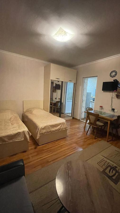 Tamara'S Apartament In Avlabari Тбилиси Экстерьер фото